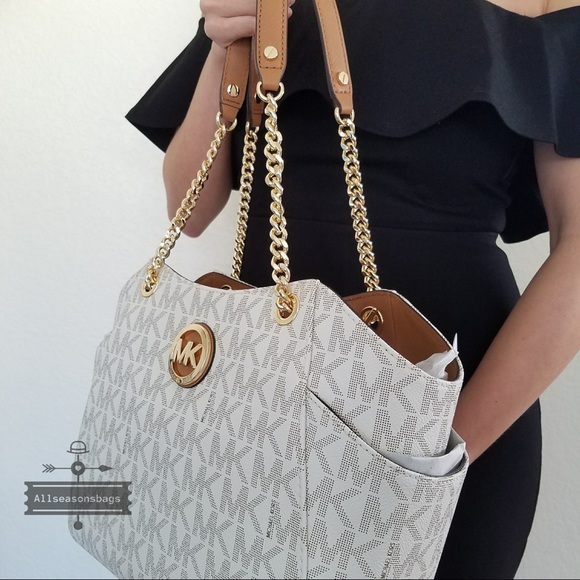 Michael Kors Large Jet Set Vanilla Chain Tote NWT - Picture 3 of 8
